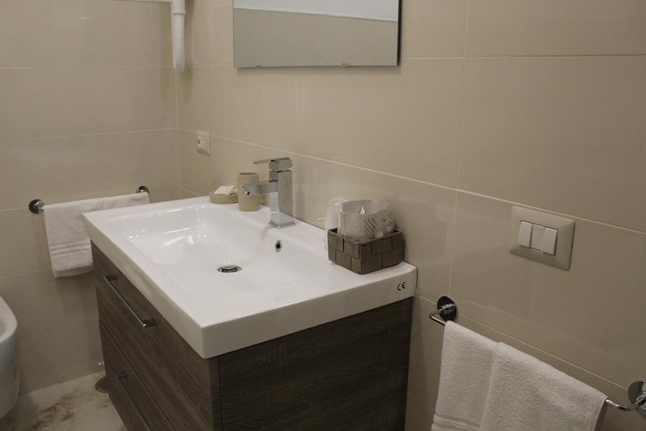 Antonietta De Pace Rooms By Napoli Milionaria B&B Zewnętrze zdjęcie