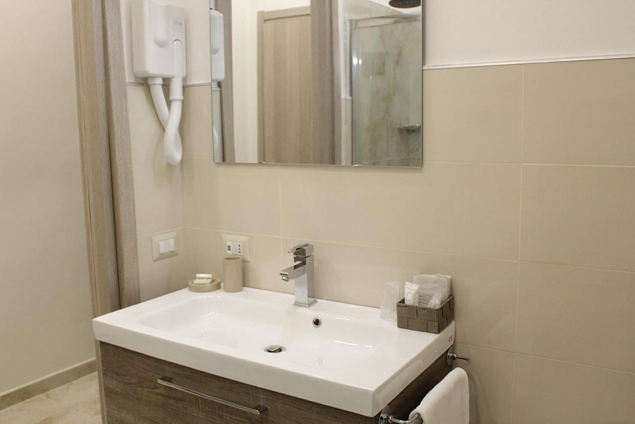 Antonietta De Pace Rooms By Napoli Milionaria B&B Zewnętrze zdjęcie