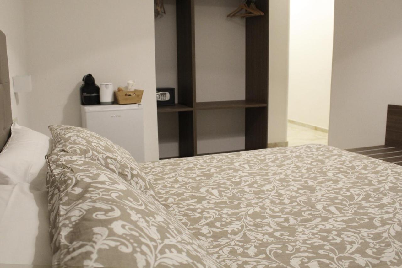 Antonietta De Pace Rooms By Napoli Milionaria B&B Zewnętrze zdjęcie