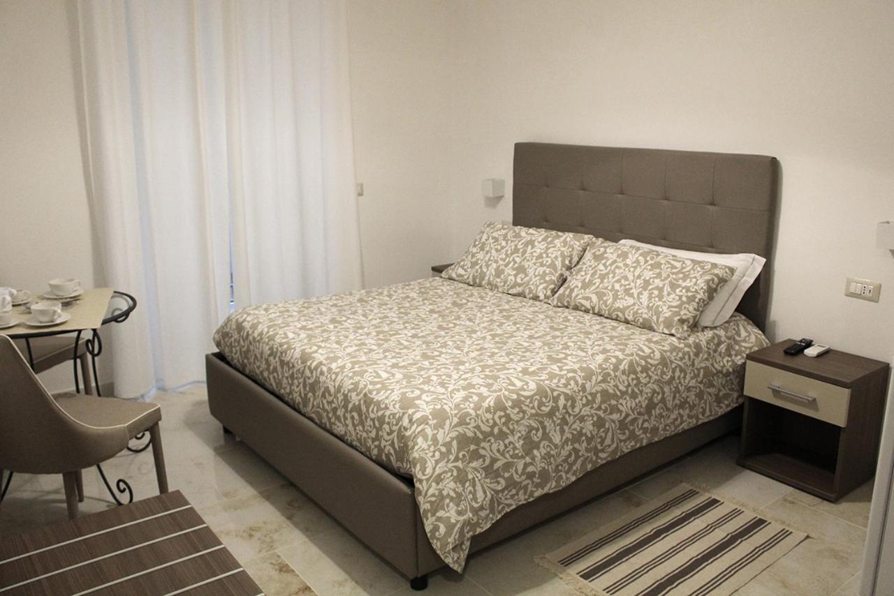 Antonietta De Pace Rooms By Napoli Milionaria B&B Zewnętrze zdjęcie