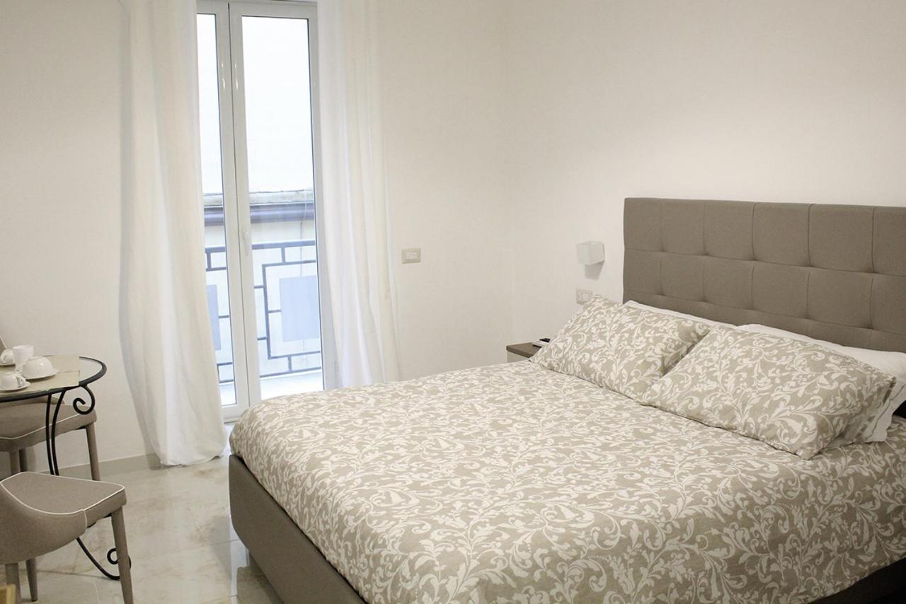 Antonietta De Pace Rooms By Napoli Milionaria B&B Zewnętrze zdjęcie